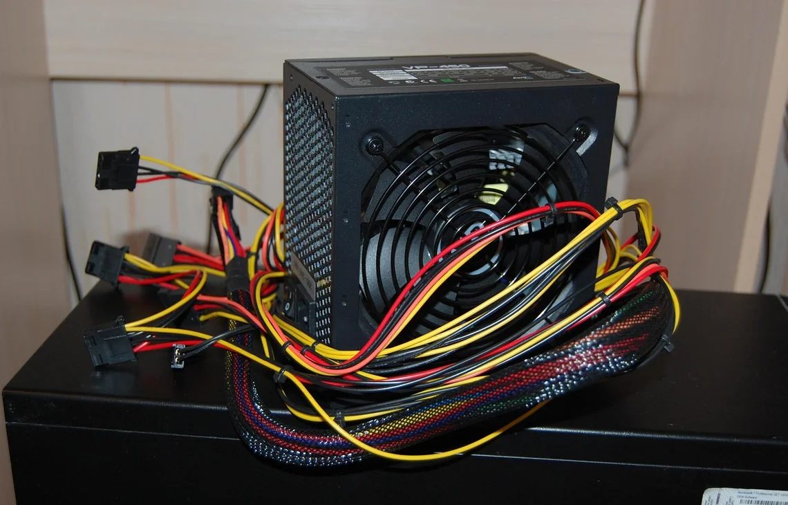 Zasilacz komputerowy ATX (desktop)